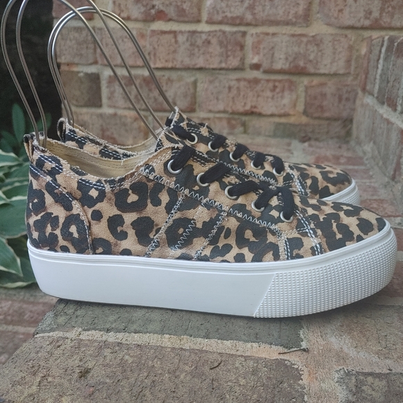 JELLYPOP "NEWSTAR" LEOPARD PLATFORM CASUAL SNEAKER 10 - Picture 9 of 11